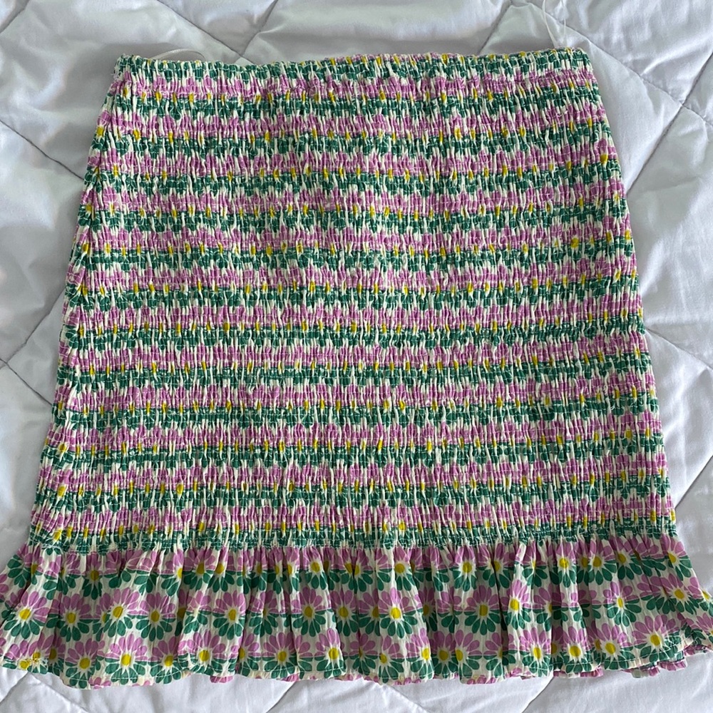 Zara Skirt Floral Print Size Xs Pink, Yellow and Green